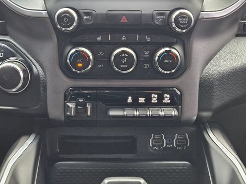 Used 2021 RAM 1500 Big Horn AWD/4WD image 13