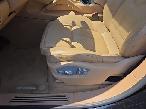 Used 2014 Porsche Cayenne AWD/4WD image 10