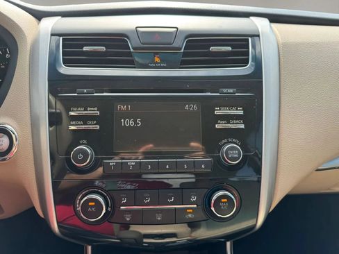 Used 2015 Nissan Altima 2.5 S w/ Power Driver Seat Package FWD image 24