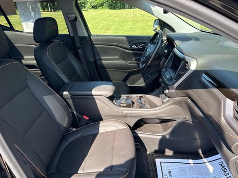 Used 2020 GMC Acadia AT4 w/ Driver Alert Package II AWD/4WD image 14