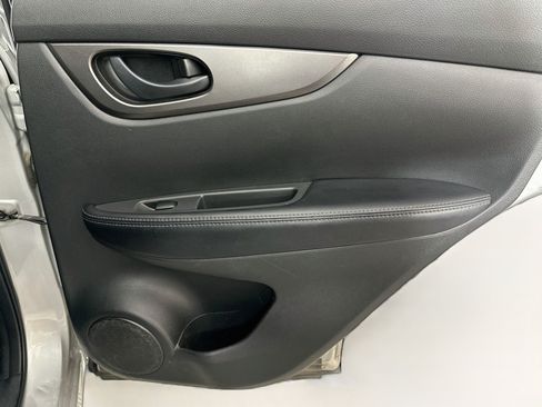 Used 2020 Nissan Rogue Sport S FWD image 28