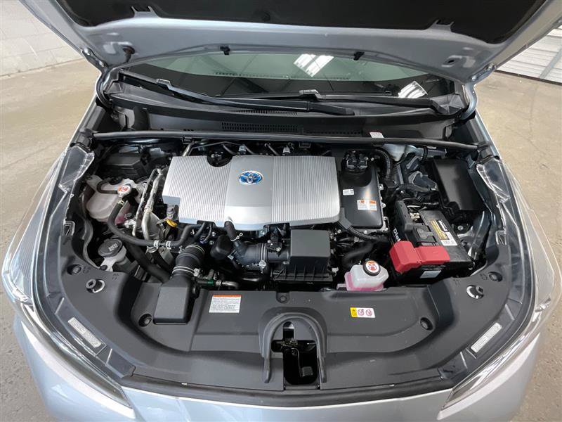 Used 2022 Toyota Prius LE FWD image 31