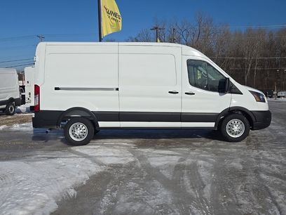 New 2026 Ford Transit 250 148 Medium Roof w/ Load Area Protection Package