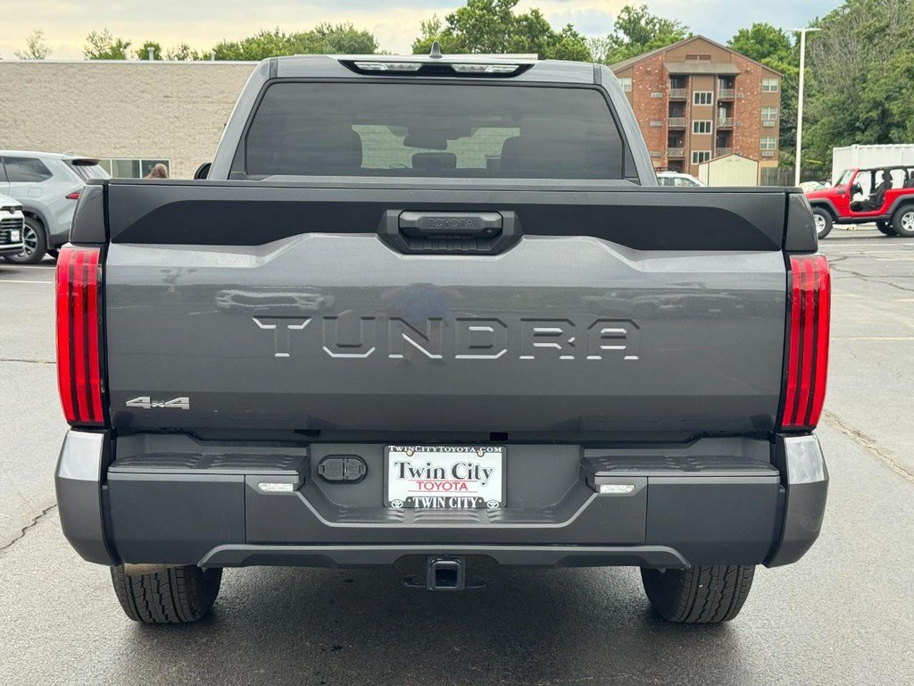 Used 2025 Toyota Tundra SR5 AWD/4WD image 5