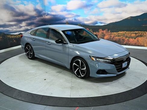 Used 2022 Honda Accord Sport image 1