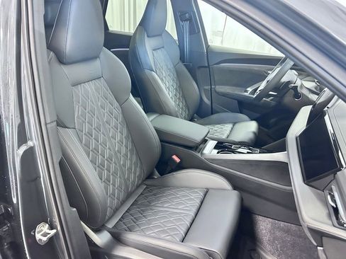 New 2026 Audi SQ5 Premium Plus AWD/4WD image 21