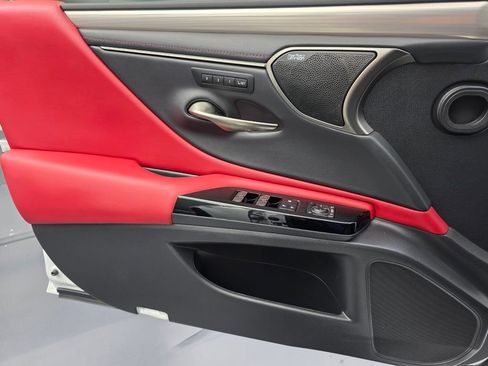 Used 2024 Lexus ES 350 F Sport w/ Accessory Package (Z2) FWD image 26