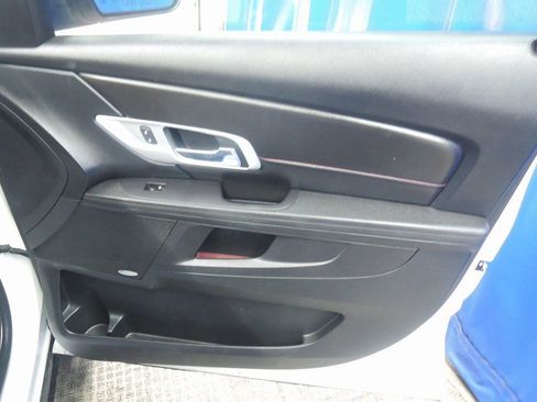 Used 2017 GMC Terrain SLE w/ Chrome Edition image 33