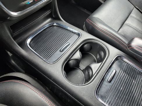 Used 2017 Dodge Grand Caravan GT FWD image 26