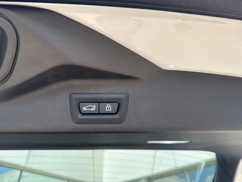 Used 2023 BMW X5 xDrive40i w/ Premium Package image 29