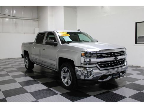 Used 2018 Chevrolet Silverado 1500 LTZ w/ Sport Package image 3