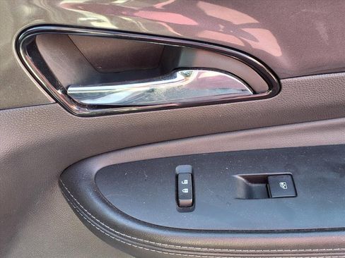 Used 2019 Buick Encore Preferred image 20