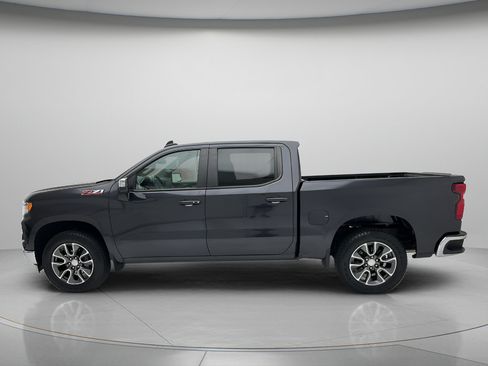 Used 2023 Chevrolet Silverado 1500 LT w/ Z71 Off-Road Package AWD/4WD image 6