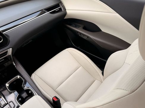 Used 2024 Lexus RX 350 FWD w/ Technology Package image 27