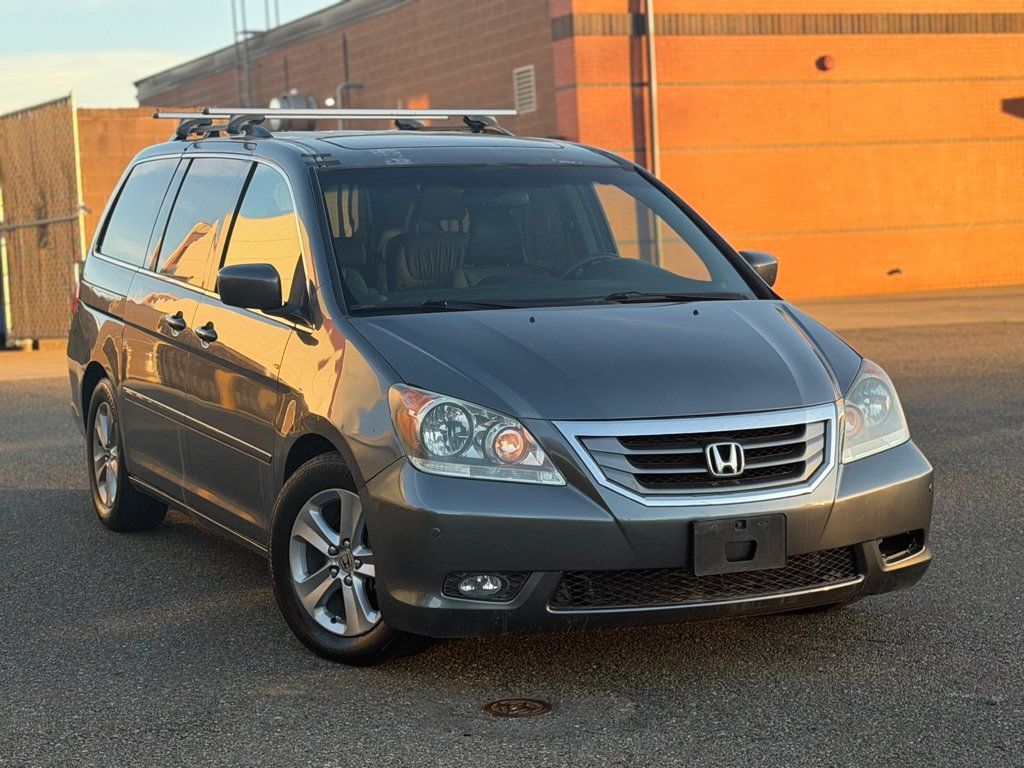Used 2010 Honda Odyssey Touring image 3