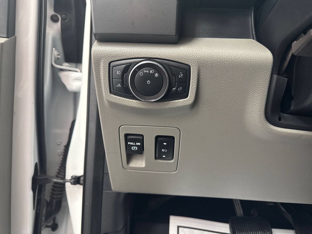 Used 2020 Ford F150 XLT w/ Equipment Group 301A Mid RWD image 11