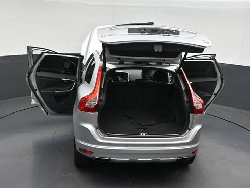 Used 2015 Volvo XC60 T6 Premier Plus AWD/4WD image 34