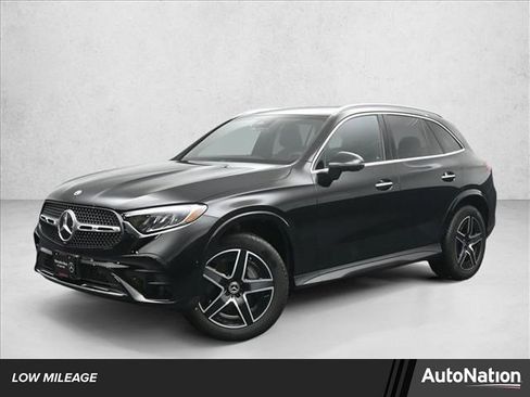 Certified 2026 Mercedes-Benz GLC 300 4MATIC image 1