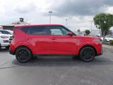 Used 2021 Kia Soul LX image 5