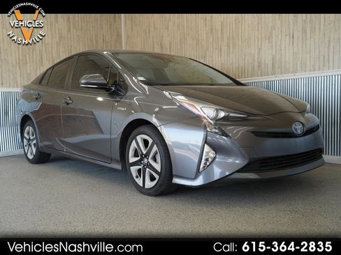Used 2016 Toyota Prius Four Touring image 1
