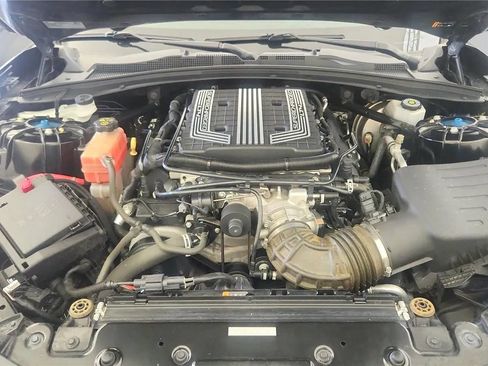 Used 2018 Chevrolet Camaro ZL1 RWD image 35