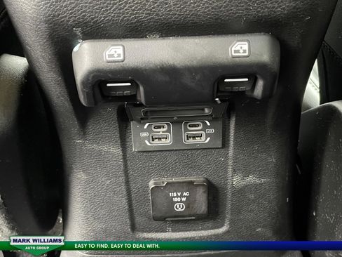 Used 2022 Jeep Wrangler Unlimited Sahara w/ Cold Weather Group image 36