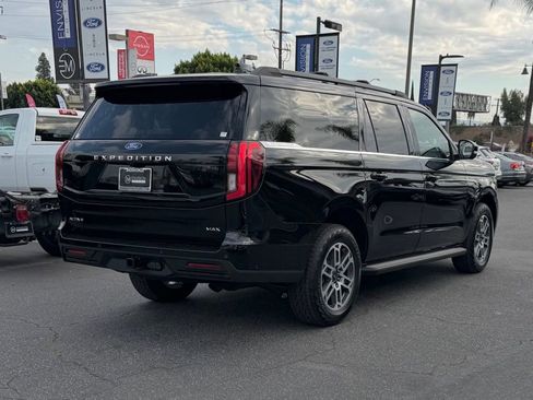 New 2026 Ford Expedition Max Active RWD image 8