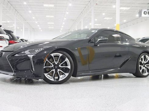 Used 2018 Lexus LC 500 Coupe image 2
