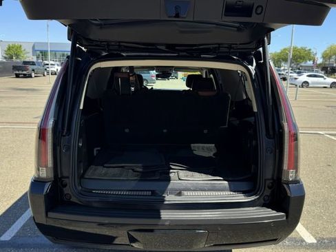 Used 2015 Cadillac Escalade ESV Premium AWD/4WD image 12
