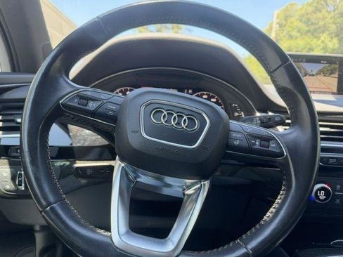 Used 2018 Audi Q7 3.0T Premium Plus w/ Premium Plus Package AWD/4WD image 19