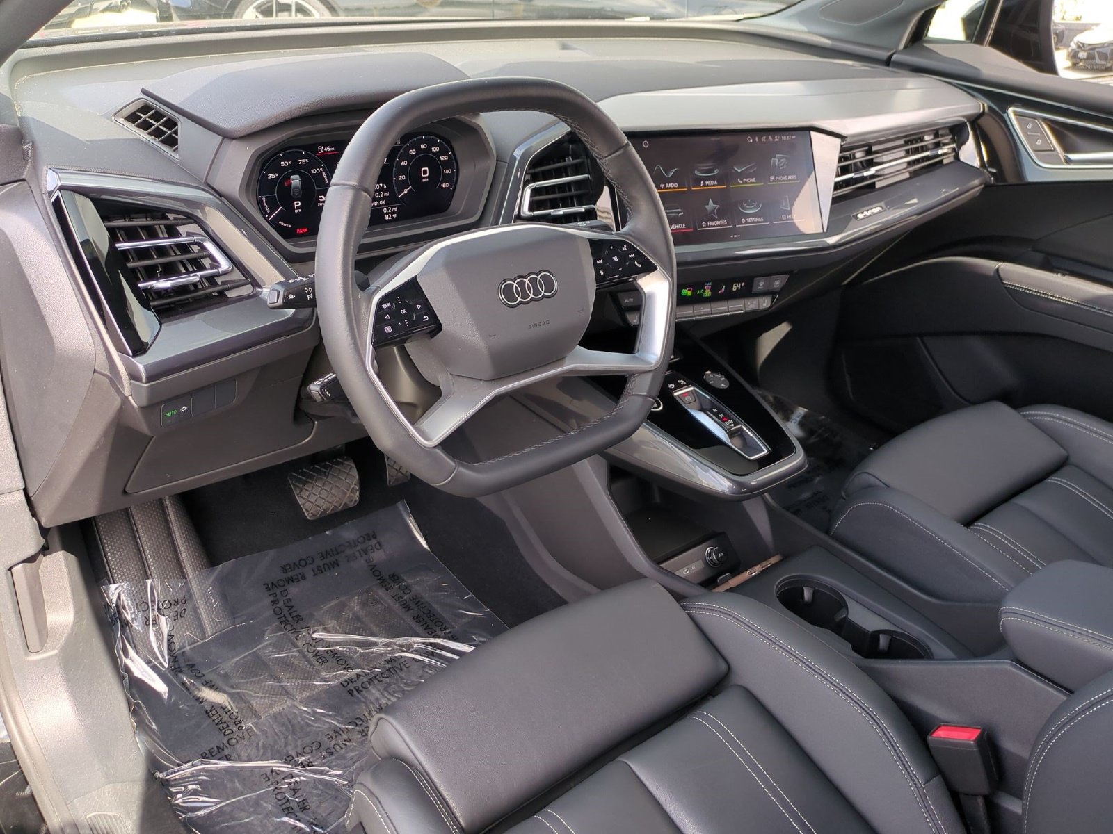 Used 2023 Audi Q4 e-tron Premium w/ Convenience Package AWD/4WD image 15