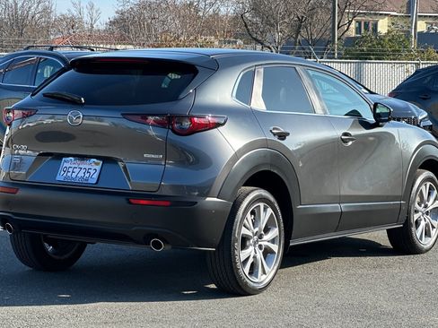 Used 2022 MAZDA CX-30 AWD 2.5 S w/ Select Package image 4
