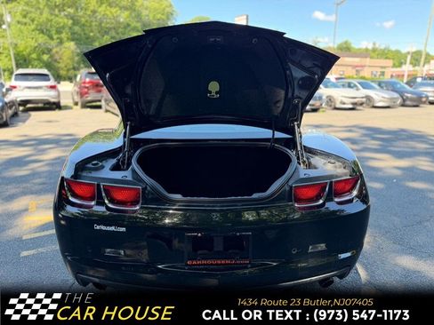 Used 2010 Chevrolet Camaro LT w/ RS Package RWD image 16
