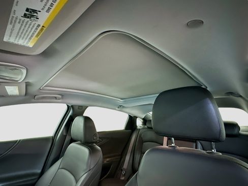 Used 2024 Chevrolet Malibu LT image 27