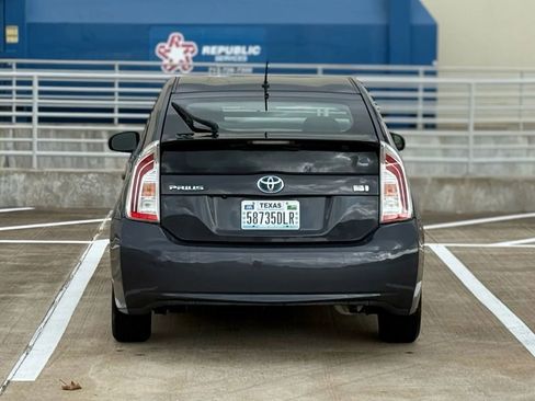 Used 2015 Toyota Prius Two FWD image 7