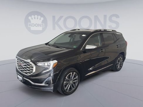 Used 2020 GMC Terrain Denali w/ Denali Premium Package image 1