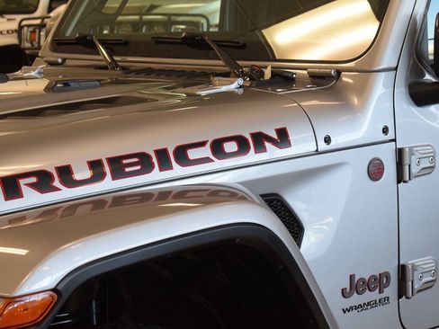 Used 2020 Jeep Wrangler Unlimited Rubicon AWD/4WD image 37