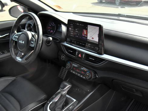 Used 2024 Kia Forte GT-Line w/ GT-Line Premium Package FWD image 46
