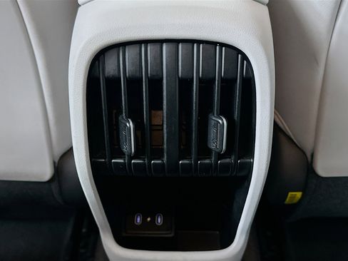 Used 2024 Hyundai Kona SEL FWD image 28
