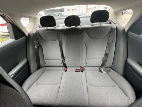 Used 2025 Kia K4 FWD image 37