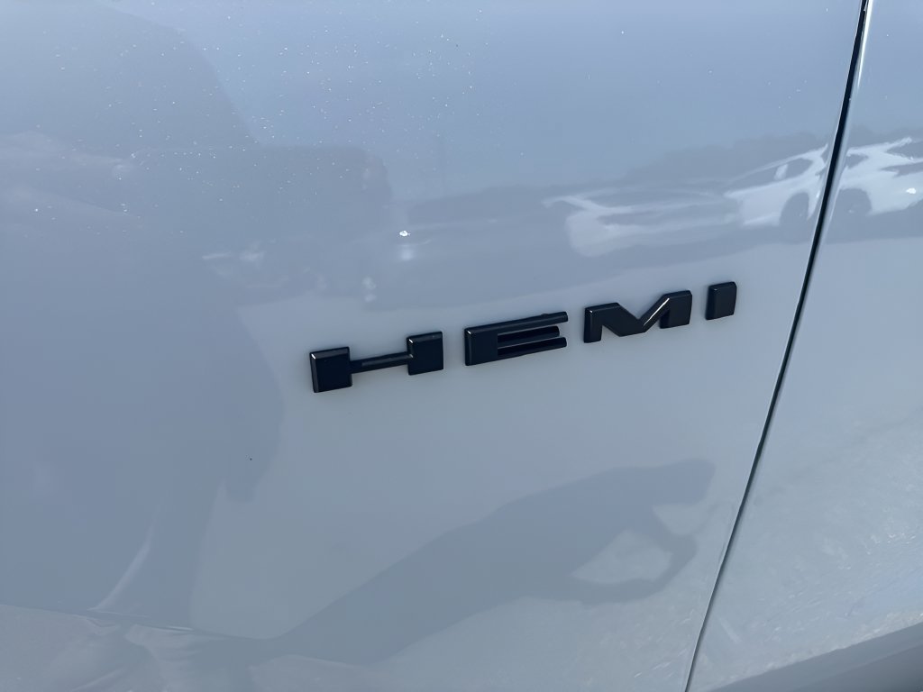 Used 2025 Dodge Durango R/T AWD/4WD image 36