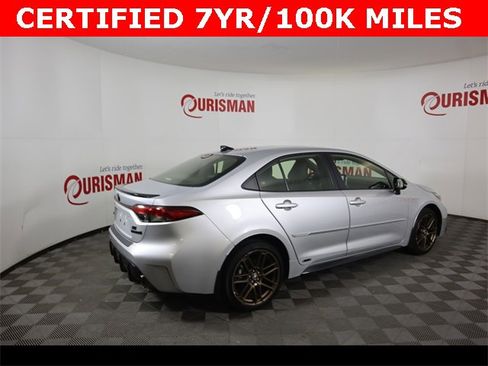 Used 2024 Toyota Corolla SE w/ Convenience Package image 11