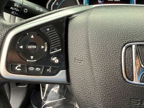 Used 2018 Honda Civic EX image 11