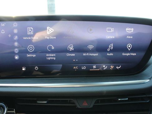 Used 2025 Buick Envision Preferred AWD/4WD image 32