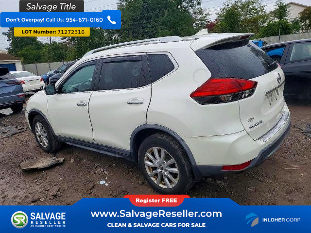 Used 2017 Nissan Rogue SV AWD/4WD image 3