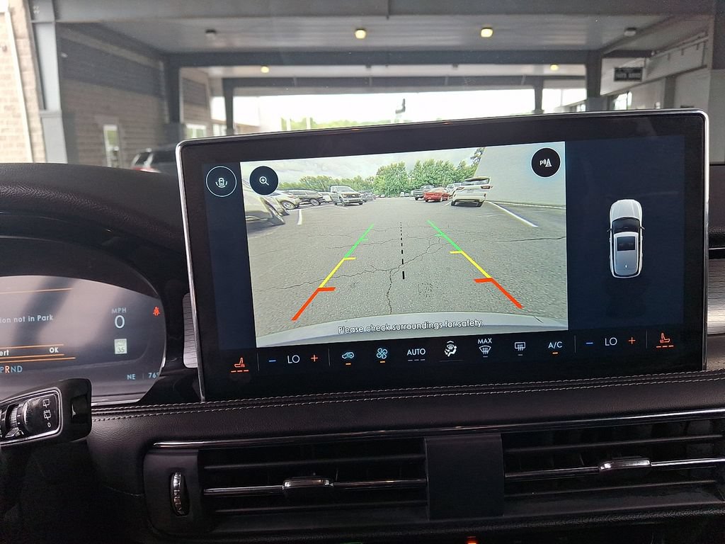 Certified 2024 Lincoln Corsair AWD image 18