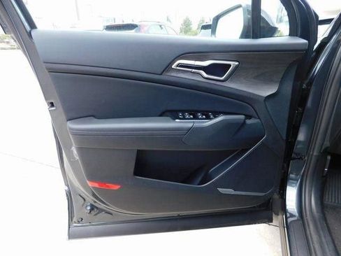 Used 2024 Kia Sportage X-Line w/ X-Line Premium Package image 20