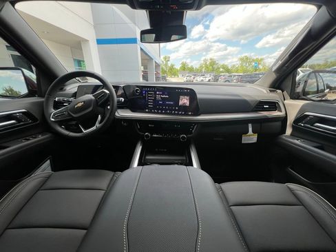 New 2026 Chevrolet Tahoe Premier RWD image 2