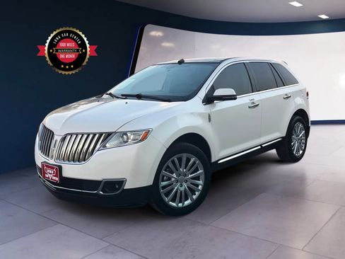 Used 2015 Lincoln MKX FWD w/ Equipment Group 102A image 21