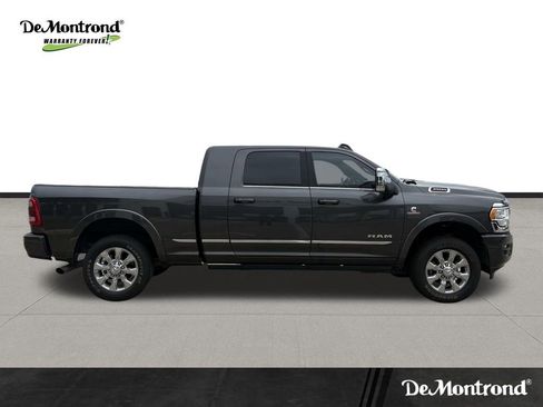 Used 2024 RAM 3500 Limited AWD/4WD image 4